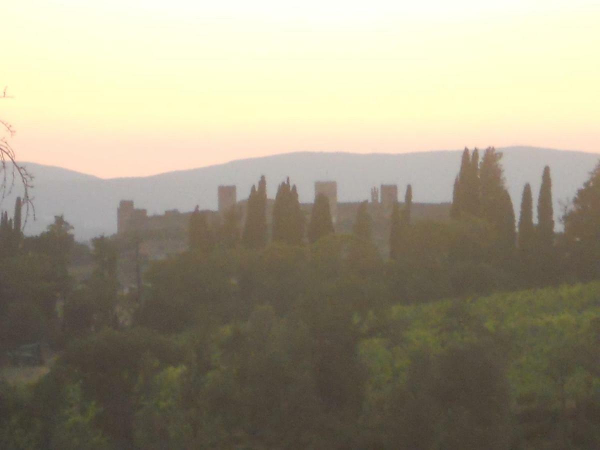 Castellino4Holidays Monteriggioni Luaran gambar